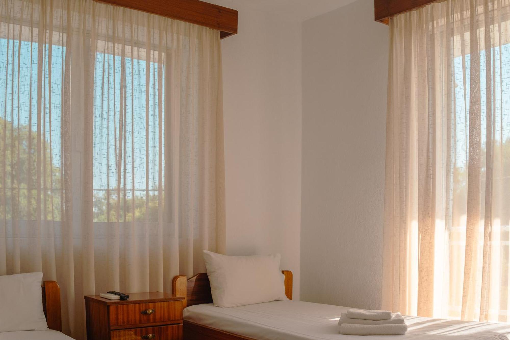 Prado Apartment Hotel Limín Litochórou Zimmer foto