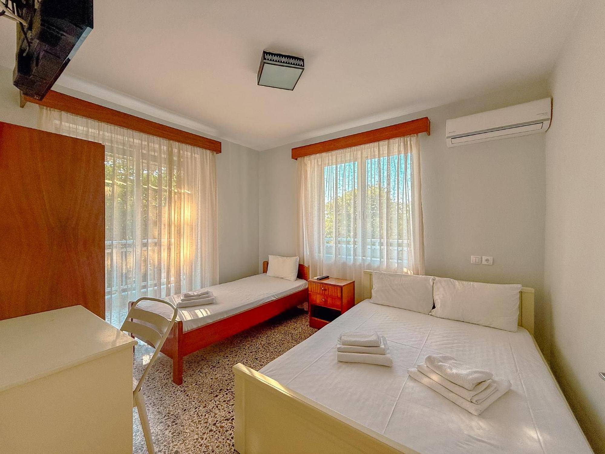 Prado Apartment Hotel Limín Litochórou Zimmer foto
